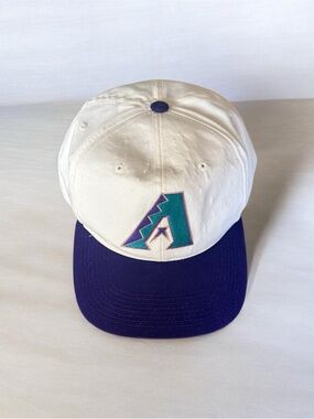 Vintage 90s Arizona Diamondbacks Cream and Purple Baseball Sports Specialties